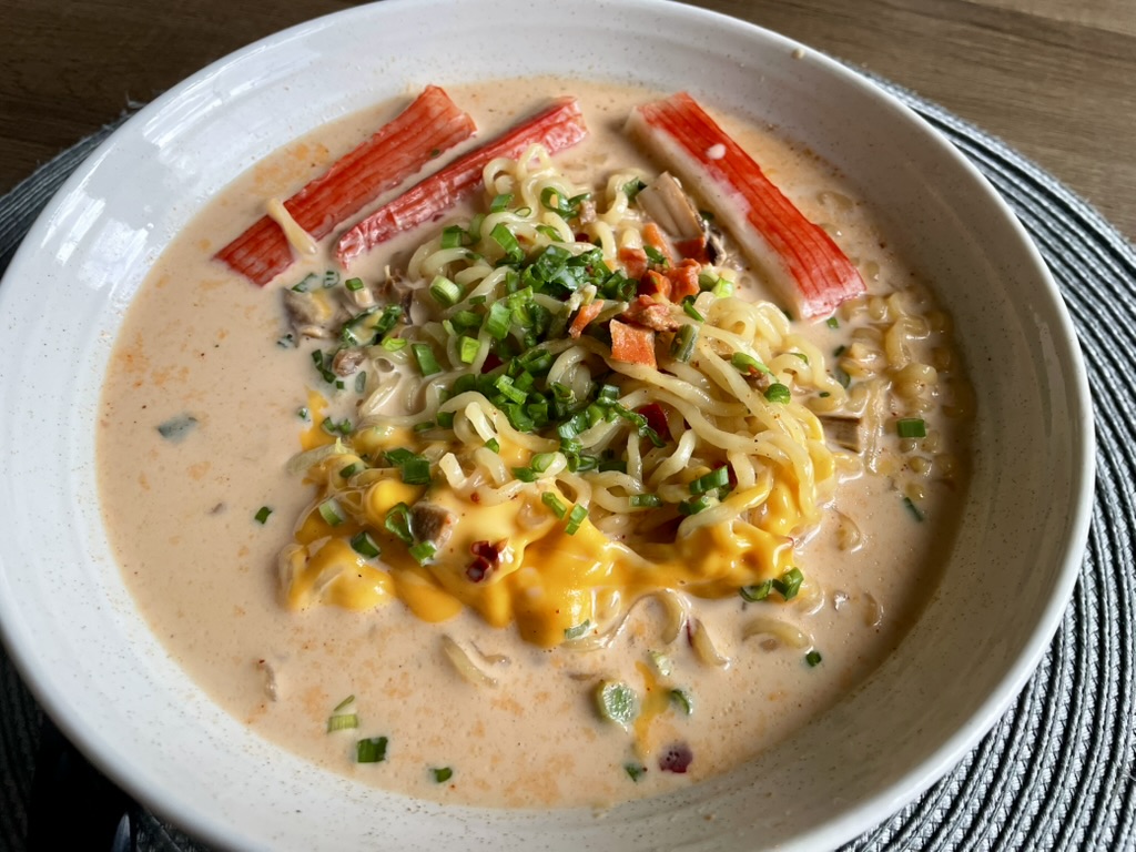 Milk Shin Ramyun (Creamy Instant Noodle Hack)