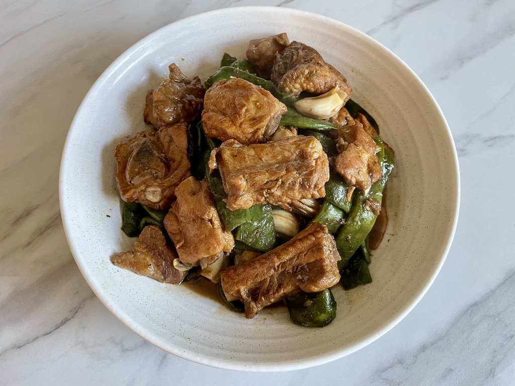 Pork Ribs with Green Beans